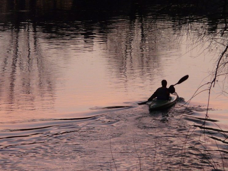 canoe kayak sweden vacation solo