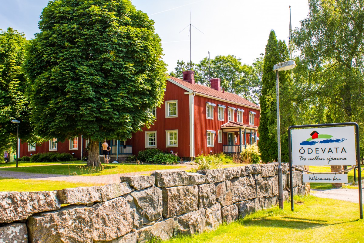 Emmaboda Швеция. Talldungen в Talldungen Gårdshotell, Бресарп (Швеция). Countryside Hotels Sweden логотип. Швеция Эммабода посмотреть картинки.